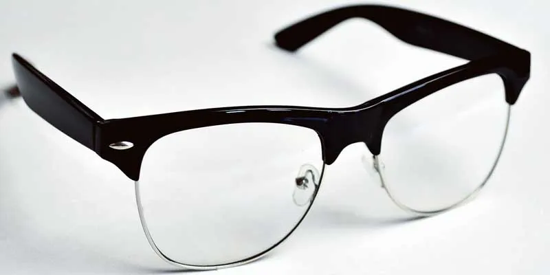 Co zabrać ze sobą na egzamin prawa jazdy? Okulary